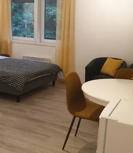 Studio 2